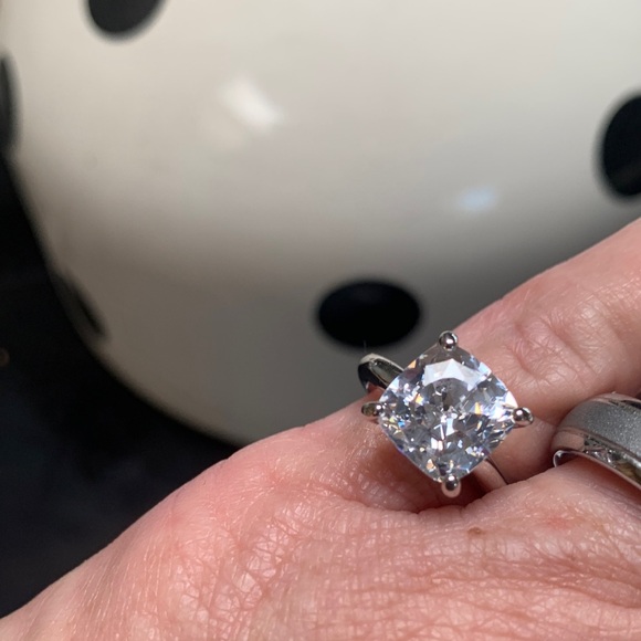 Diamonique Sterling 2+Carat Bridal Set - Size 4 - Picture 2 of 3